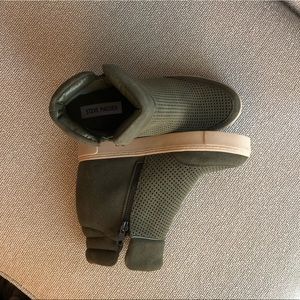 STEVE MADDEN WEDGIE-P SHOES